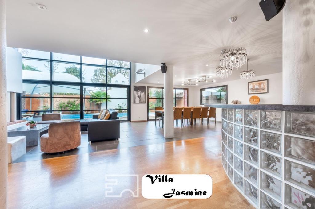 Somptueuse Villa Jasmine Saint-Meen-le-Grand Экстерьер фото